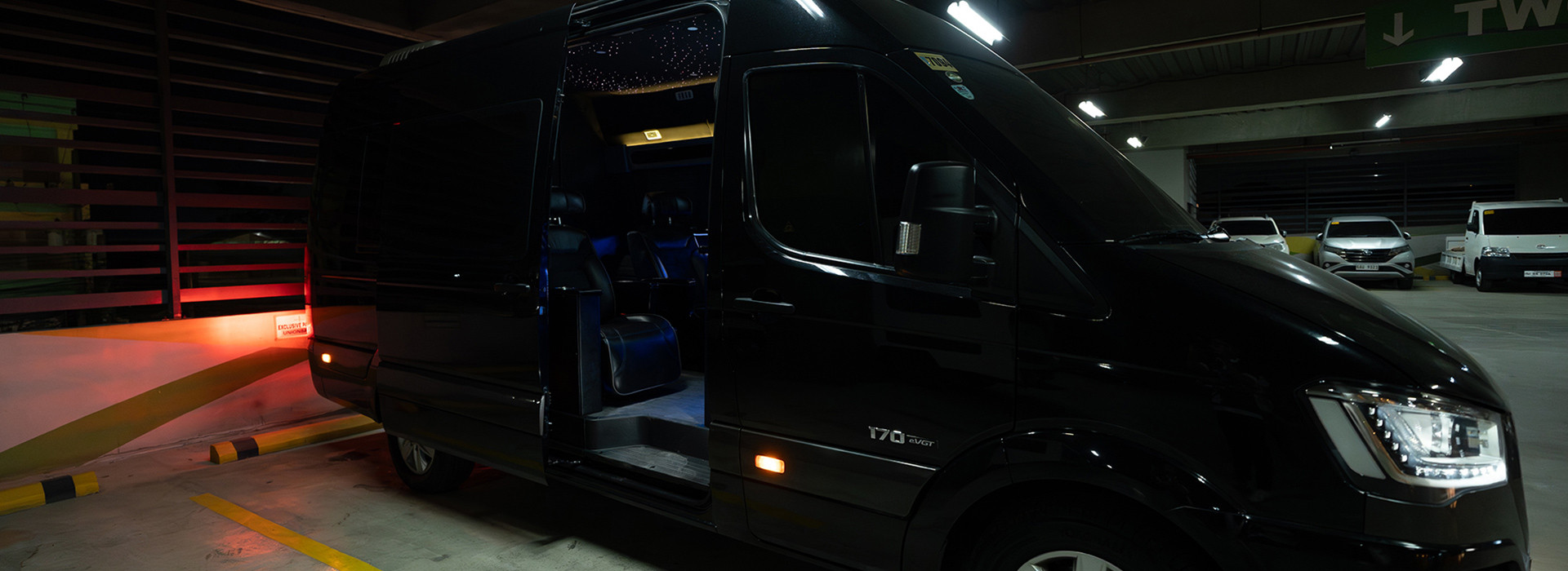 whale-shark-watching banner